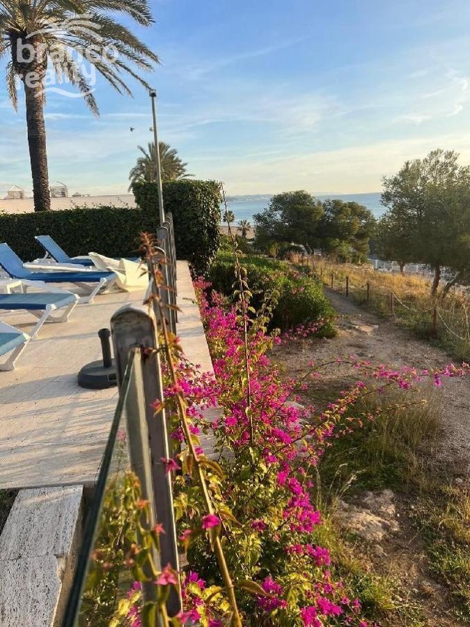 Villa in Torredembarra – YC821847