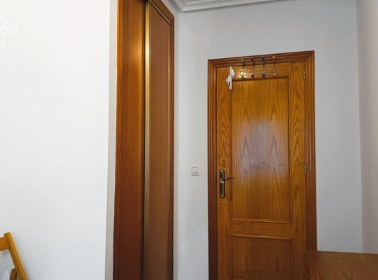 Investiční apartmán v aparthotelu, jen 500m od pláže, Cabo Roig