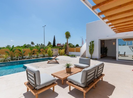 Benijofar (Centro), Villa #CQ-00-90327
