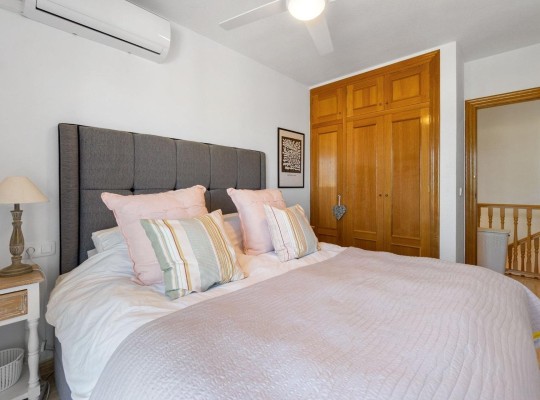 Orihuela Costa (Campoamor), Townhouse #CQ-UR-42685
