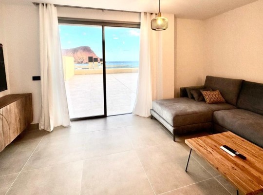 Luxusní Penthouse v La Tejita, 1.linie u pláže – Los Abrigos, Granadilla de Abona