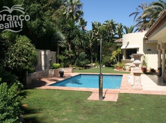 Benamara (Costa del Sol), Villa - Detached #CM-R3103388