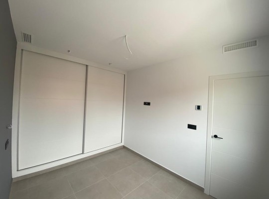 Los Alcazares (La Concha), Villa #RD-N8861