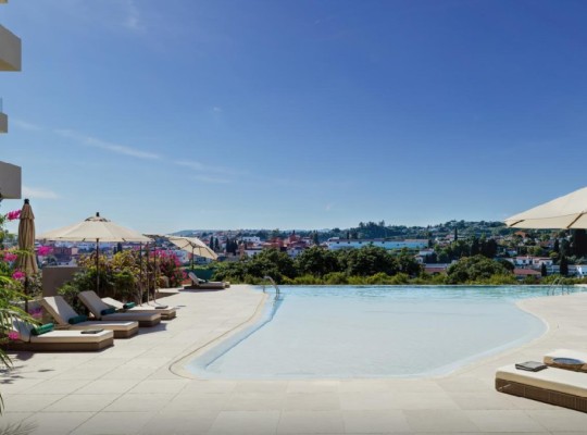 Moderní bydlení v klidné části Fuengirola