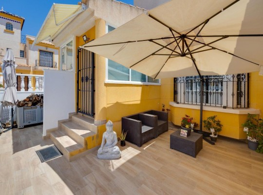 Guardamar del Segura (El Raso, Guardamar), Townhouse #CQ-MY-17926