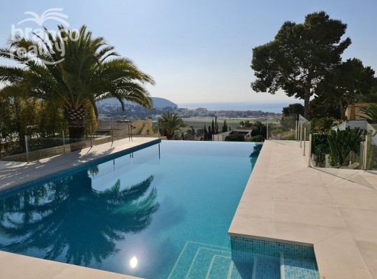 Luxusní moderní vila z  výhledem na moře, Moraira