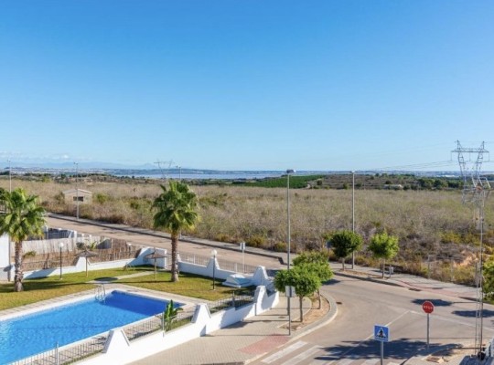 San Miguel de Salinas (SAN MIGUEL DE SALINAS), Villa #CQ-GL-36648