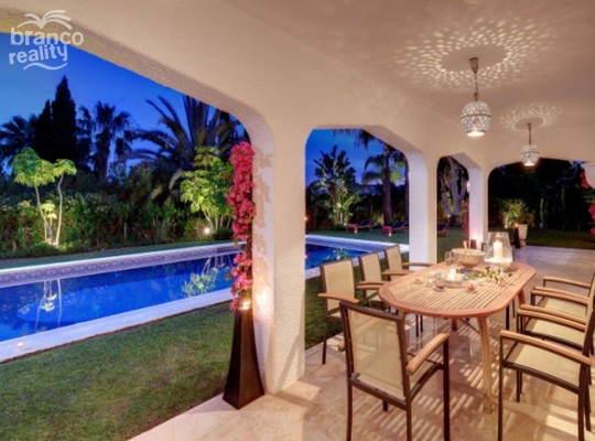 Marbella (Costa del Sol), Villa - Detached #CM-R4076488