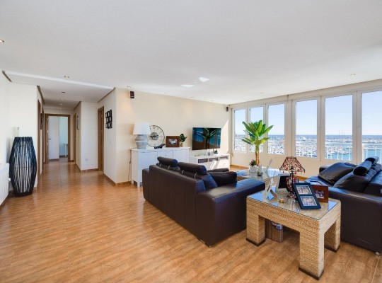 Torrevieja (Playa Acequion), Apartment #CQ-TS-36978