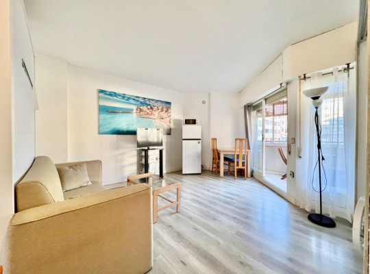 Studio s bazénem v Habaneras, Torrevieja – ideální pro bydlení na pobřeží