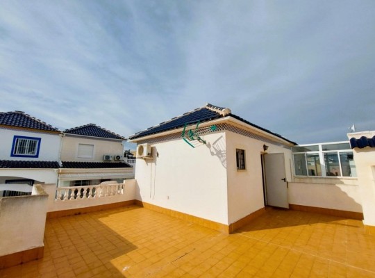 Torrevieja (Los altos), Villa #CQ-JM-37130