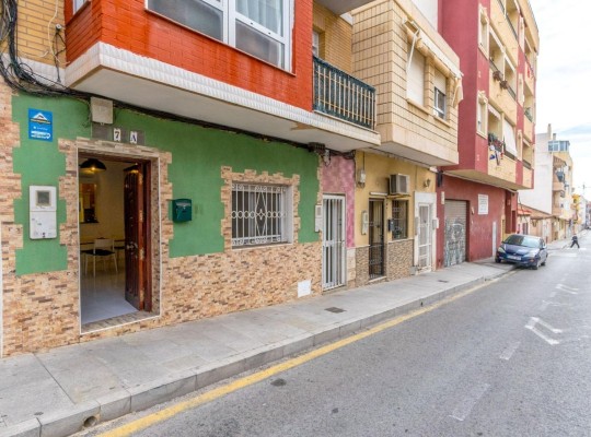 Torrevieja (Centro), Apartment #CQ-PJ-81391