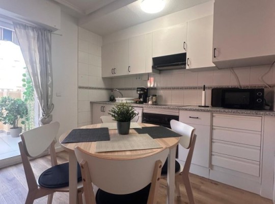 Zrekonstruovaný apartmán 200m od Playa del Cura, Torrevieja
