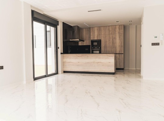 Orihuela Costa (Punta Prima), Villa #CQ-00-21192
