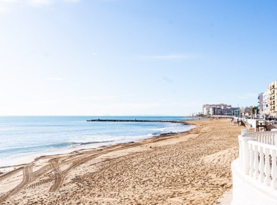 Torrevieja (Lago Jardín II), Villa #CQ-00-22400