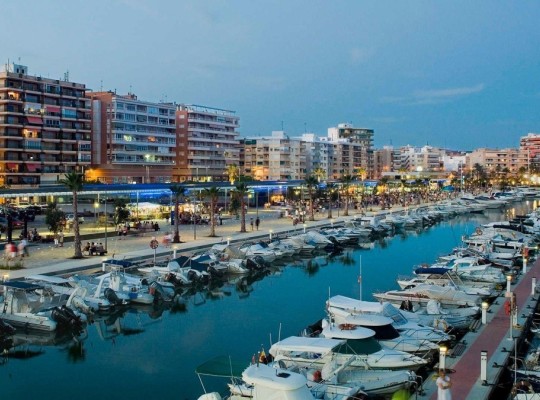 Santa Pola (Estacion de autobuses), Apartment #CQ-00-20632