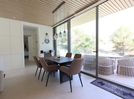 San Miguel de Salinas (Las Colinas Golf), Villa #CQ-JM-12619