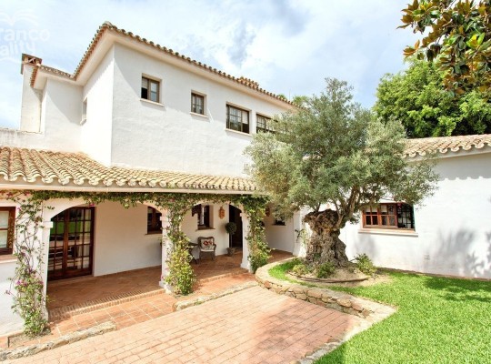 Las Brisas (Costa del Sol), Villa - Detached #CM-R3103409