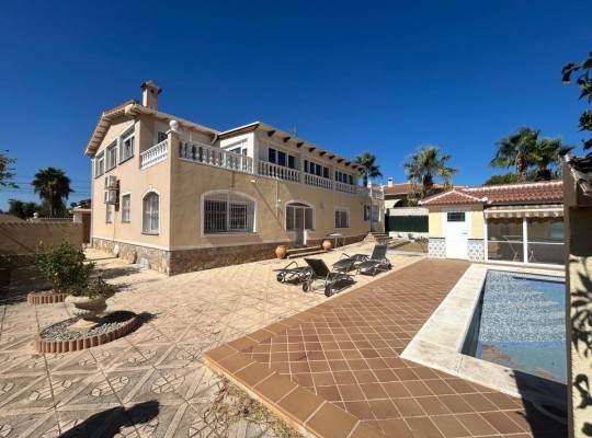 Ciudad Quesada (Town Center), Villa #CQ-095
