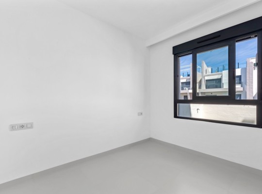 San Miguel de Salinas, Apartment #CQ-BG-28076