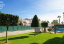 Investiční apartmán v aparthotelu, jen 500m od pláže, Cabo Roig