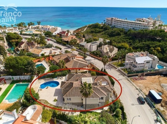 Dehesa de Campoamor, 
Villa   #ES-8238