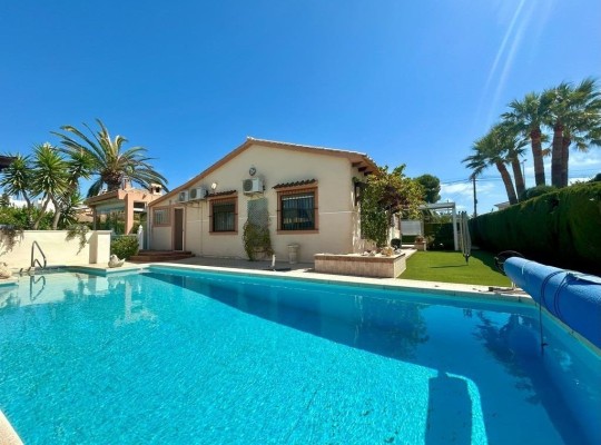 Orihuela Costa (Cabo Roig), Villa #CQ-UR-75497