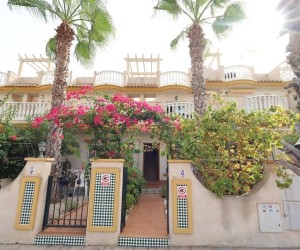 Orihuela Costa (Cabo Roig), Villa #CQ-JM-68473