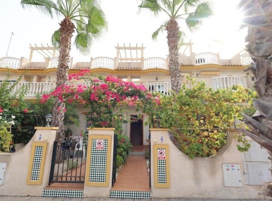 Orihuela Costa (Cabo Roig), Villa #CQ-JM-68473