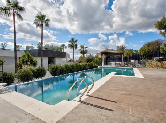 Marbella Golden Mile (Sierra Blanca), Villa #IM-2384MLV