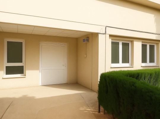 Orihuela Costa (La Zenia), Commercial #CQ-JM-27040