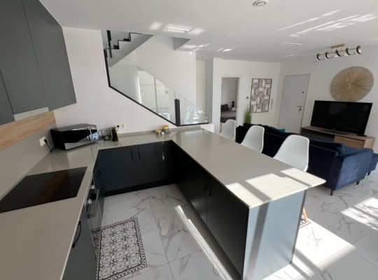 Los Montesinos (La Herrada), Villa #CQ-BT-36657