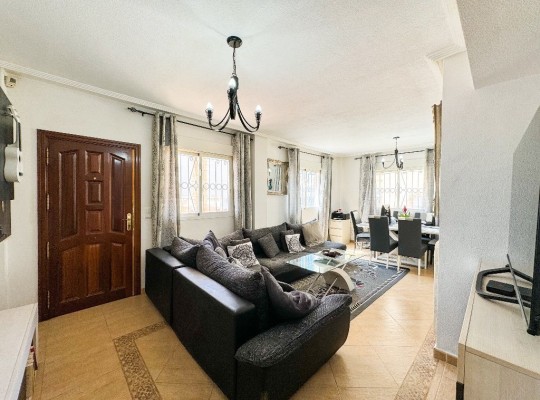 Punta Prima, Villa #CQ-OC-61215