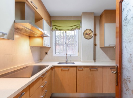San Miguel de Salinas, Villa #CQ-837
