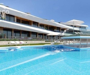 Luxurious maisonette with sea view 500m from the beach