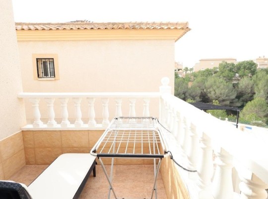 Orihuela Costa (Playa Flamenca Norte), Villa #CQ-JM-69771