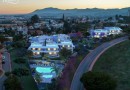 Nueva Andalucía (Costa del Sol), Villa - Semi Detached #CM-R3912427