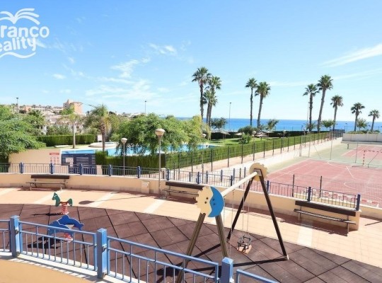 Střešní penthouse s výhledem na moře, jen 100m od pláže, Mil Palmeras