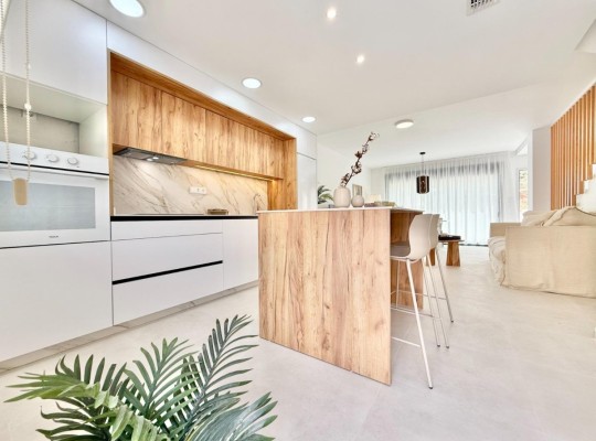 Cox (San Fernando), Townhouse #CQ-00-38621