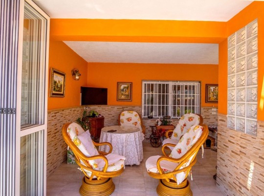 Orihuela Costa (Campoamor), Villa #CQ-UR-56196