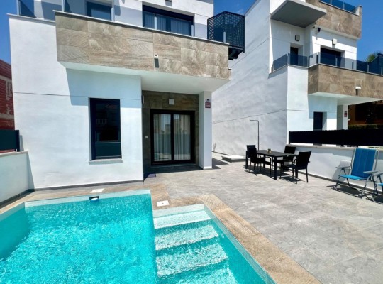 Torrevieja (La Siesta - El Salado - Torreta), Villa #CQ-PJ-37662