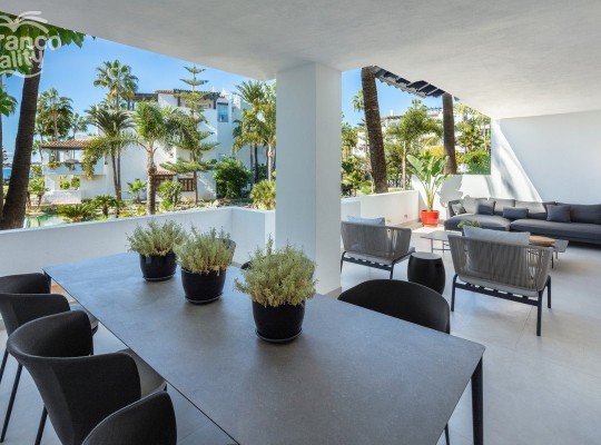 Marbella (Costa del Sol), Apartment - Ground Floor #CM-R3870427