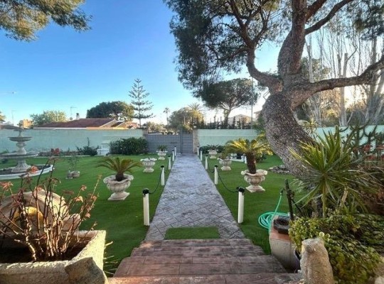 Orihuela Costa (Altos de Campoamor), Villa #CQ-UR-12127