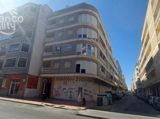 Torrevieja, Apartment #CQ-SO-81551