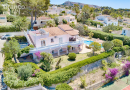 LARGE SEA VIEW VILLA WITH PRIVATE TENNIS COURT WALKING DISTANCE FROM MORAIRA TOWN CENTRE.