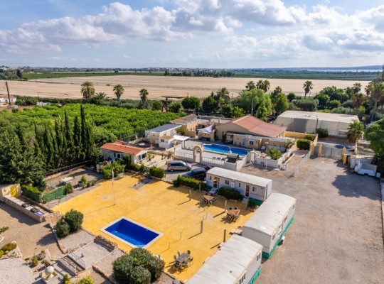 Los Montesinos, Villa #CQ-WI-91766