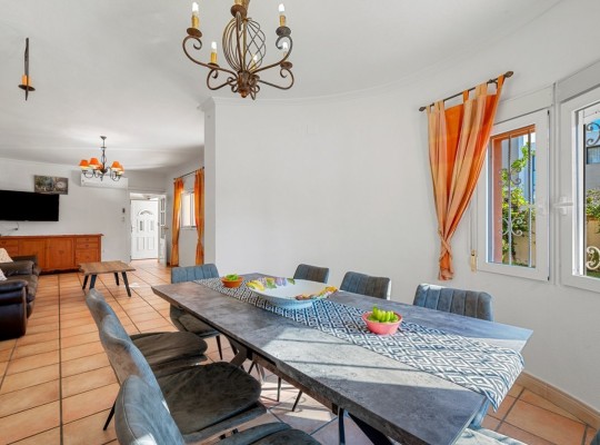 Orihuela Costa (Cabo Roig), Villa #CQ-BG-16557