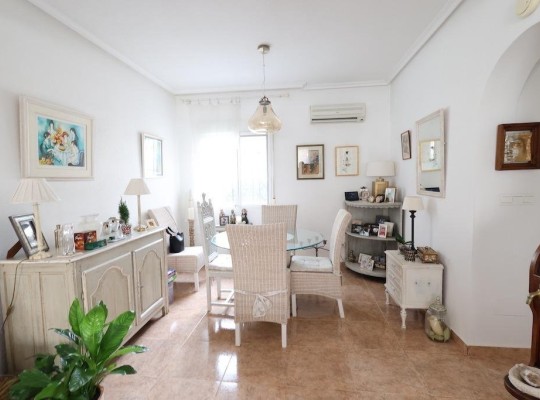 Orihuela Costa (Playa Flamenca Norte), Villa #CQ-JM-69771