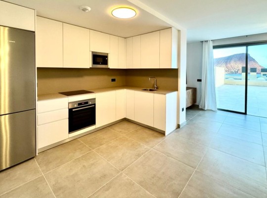 Luxusní Penthouse v La Tejita, 1.linie u pláže – Los Abrigos, Granadilla de Abona