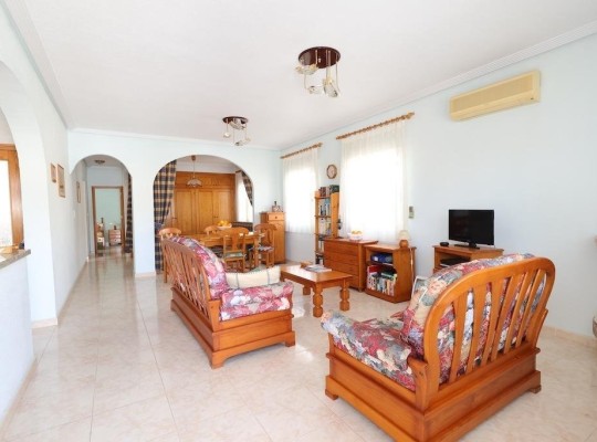Orihuela (Urbanización Perla del Mar), Villa #CQ-JM-26201